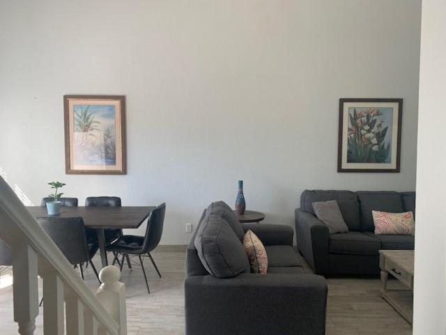 Готель Grace Bay Place Екстер'єр фото